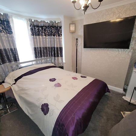 Kosy Roomz Welling Εξωτερικό φωτογραφία
